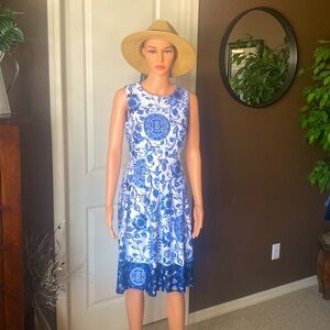 Enfocus Studio Women’s Blue and White Dress Size 8